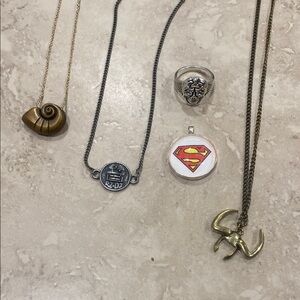Assorted Themed Jewelry Set